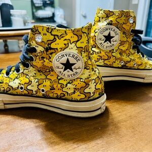 Limited Edition 2022 Peanuts Hightop Converse
